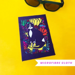 Cat Lovers: Microfibre Glasses Cleaning - Cat In The Succulents