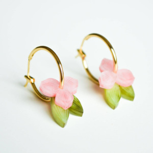 Meadow Hoop Earrings - Coral