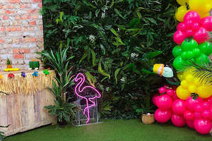 "Flamingo" Neon Sign