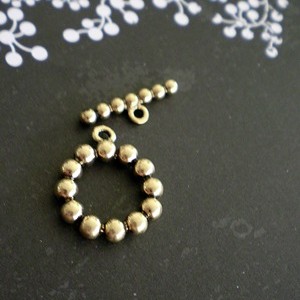 Products: Toggle clasp with Round Booble effect