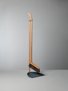 Long Handled Dustpan & Brush Set – Petrol Blue