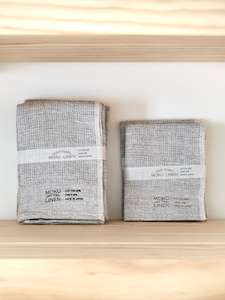 Moku Linen Lightweight Towels – Charcoal