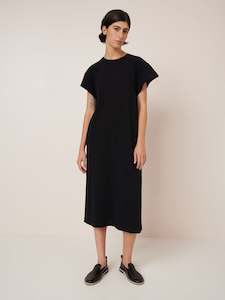 Under 250: Effect Dress – Black