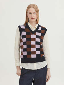 Fashion: Checked Lambswool Vest