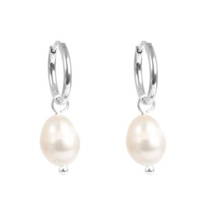 Jewellery: A&C Oslo Freshwater Pearl Earring - Silver
