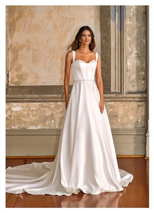 Products: Luciana - MB252-1 - Mayabella Tania Olsen Madison Rose Bridal - for our bride looking for minimalist style with some extra sparkle