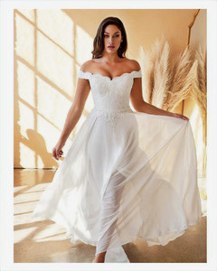 Products: Montana affordable lightweight a line chiffon skirt with floral lace appliqué