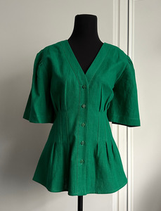 Ready To Wear: ON MY WAY BLOUSE Emerald Green (Ready to Wear Size 10)