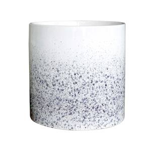 Avoca Planter