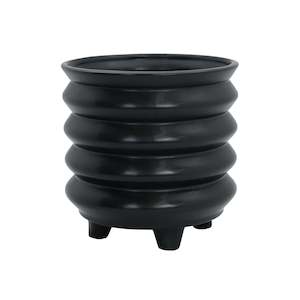 Bonnie Black Ribbed Planter