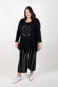 Top: Blanc - T357 Circle Top - Exclusive