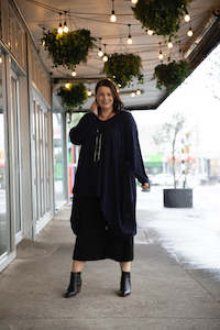 Essential Knitwear: Niovara - 1048-025 Merino Cascade Top - Exclusive