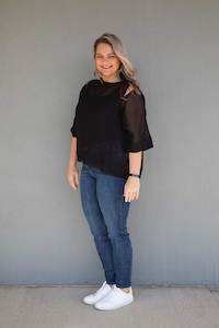 Denim: Frank Lyman - 234106U Sequin Trim Jeans