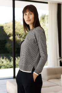 Zaket And Plover 1: LD and C - LC7168 Stripe Crew Jumper