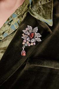 Kamare: Kamare - KaVic Victoria Brooch