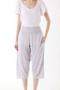 Wide Leg: Au Hasard Dun Voyage - Capri Pant