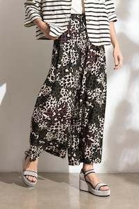 Blacklist - Adelle Pants