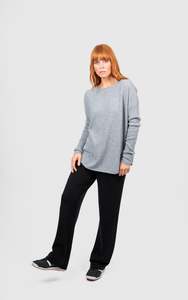 Bridge And Lord: Bridge and Lord - Queen Crew neck curve hem pullover