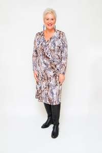 Outlet 50: Ginger - F062 Wrap Dress
