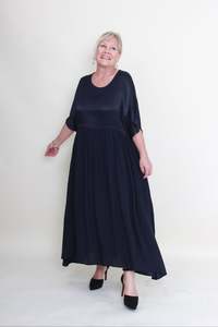 Products: Cashews - Byron Dress