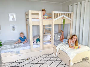 Cozy L-shaped Triple bunk bed