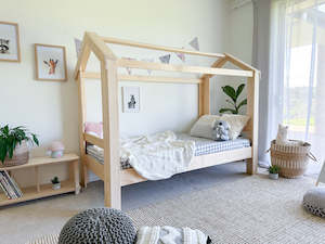 Beds Pine: Canopy bed PINE