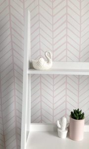 Zig Zag Stripe Pink