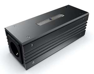 IsoTek EVO3 Syncro Uni Power Conditioner