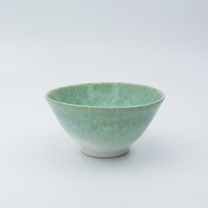 Small green bowl – Magpie Art Studio – Mike Hooton