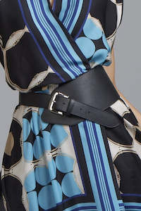 PAULA RYAN Wide Buckle Belt - Black/Silver