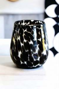 Amanda Alexander Collections: AMANDA ALEXANDER Cheetah Jumbo Candle - Black Oud
