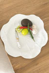 Deep Cabbage Leaf Melamine Platter 40cm