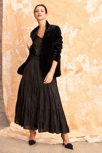 KAMARE - Crushed Skirt Black