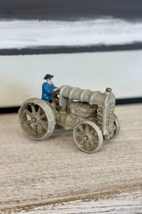 Cast Iron Friends: Cast Iron Tractor - Grey