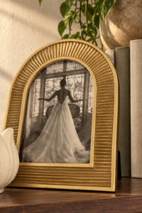 For Her: Antique Gold Arch Photo Frame 4x6