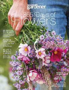 NZ Gardener: 365 Days of Flowers