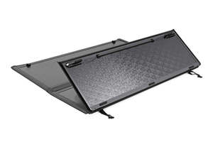 Hard Low Profile Bed Cover 6'9" Bed Rail Caps Chevy/GMC 2500HD/3500HD (20-26)