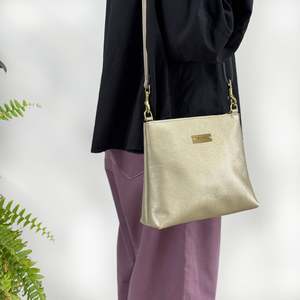 Sale 1: Nina - Stardust