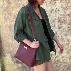 Sale 1: Nina Crossbody Bag - Cherry