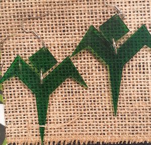 Frigate Bird / Māia Symbol Earrings - Green Māia Centre