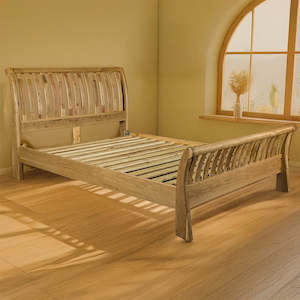 Beds & Bed Frames: Vienna Oak Queen Size Mermaid Sleigh Slat Bed Frame
