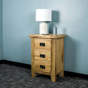 Yes Oak Bedside Table