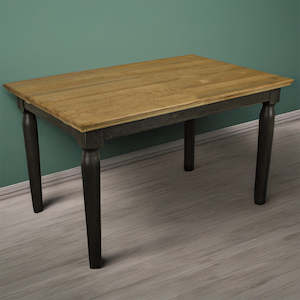 Boston Oak Dining Table