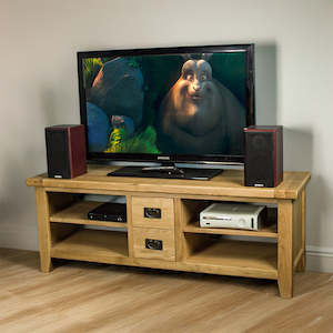 Vienna: Vienna 2 Drawer Oak Entertainment Unit