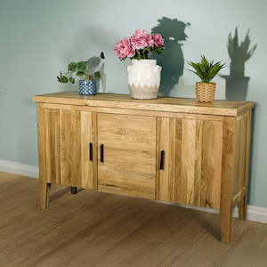 Oscar Compact Three Door Oak Buffet