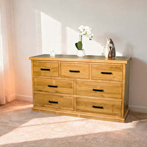 Hive 7 Drawer NZ Pine Large Lowboy