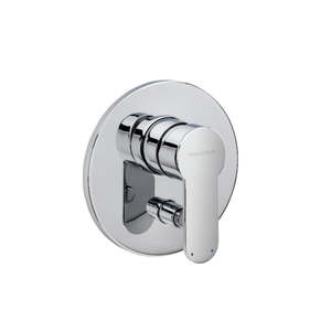 Tapware: ENGLEFIELD STUDIO SHOWER AND BATH MIXER WITH DIVERTER - POLISHED CHROME