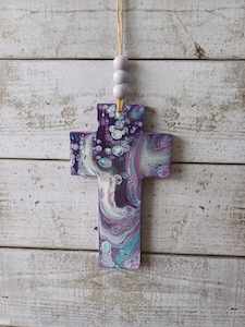 5 Wall Art Clearance: Small Cross.