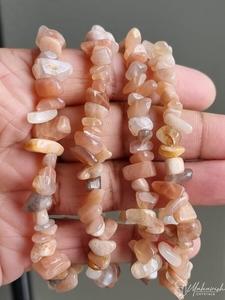 Jewellery 1: Sunstone Chip Bracelet
