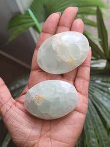 Pistachio Calcite Palm Stone